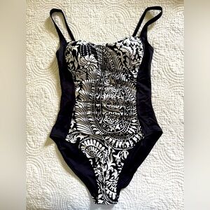 La Blanca Black and White Swimsuit, L🦋